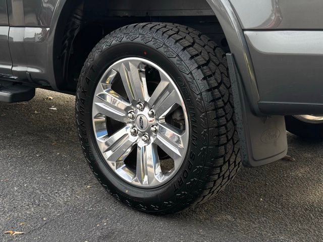 Used 2020 Ford F150 Lariat image 22