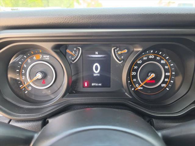 Certified 2025 Jeep Wrangler Sport AWD/4WD image 28