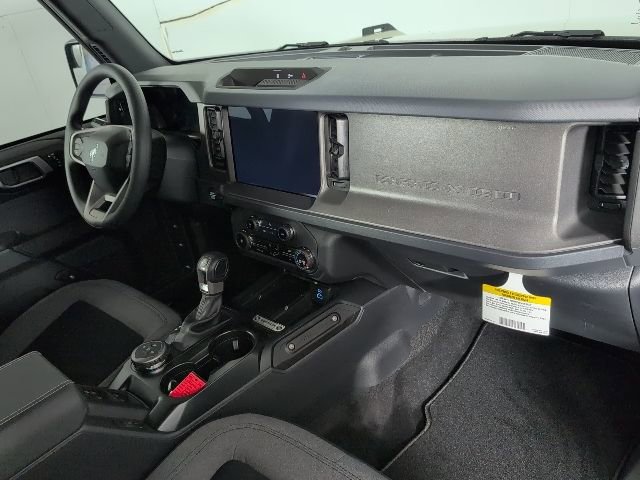 New 2025 Ford Bronco 4-Door image 12