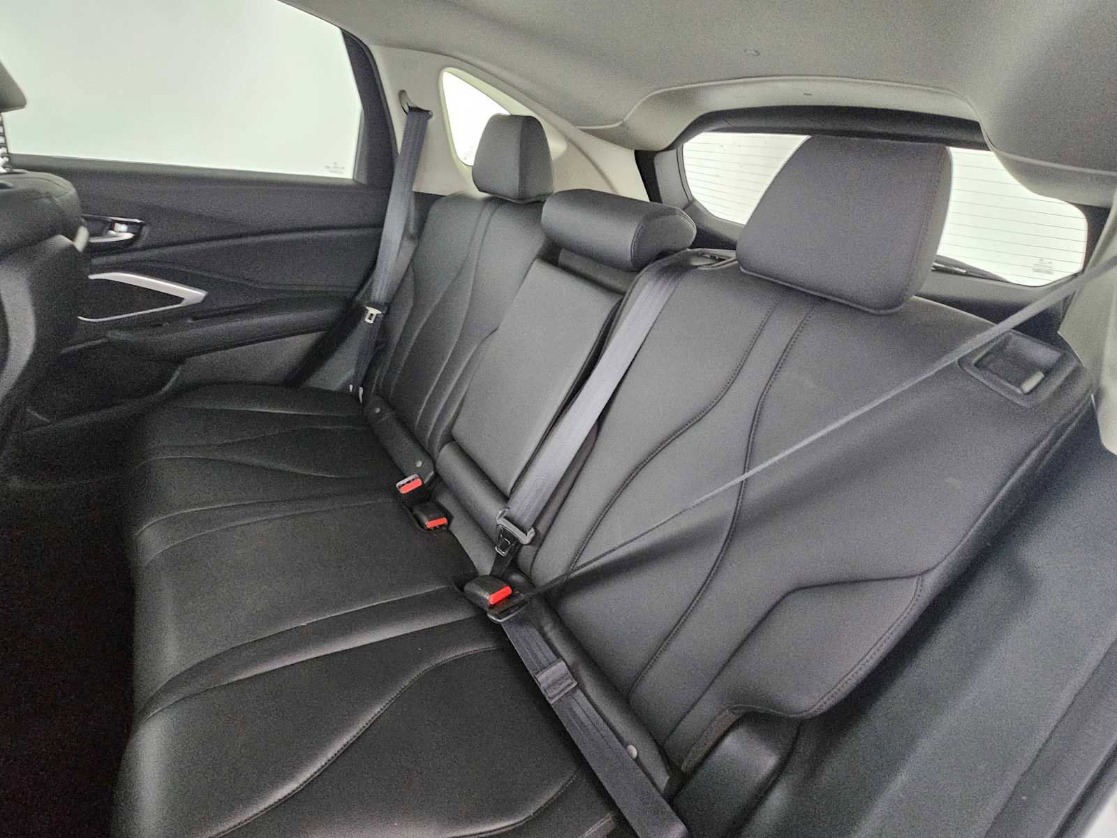 Used 2023 Acura RDX FWD image 17