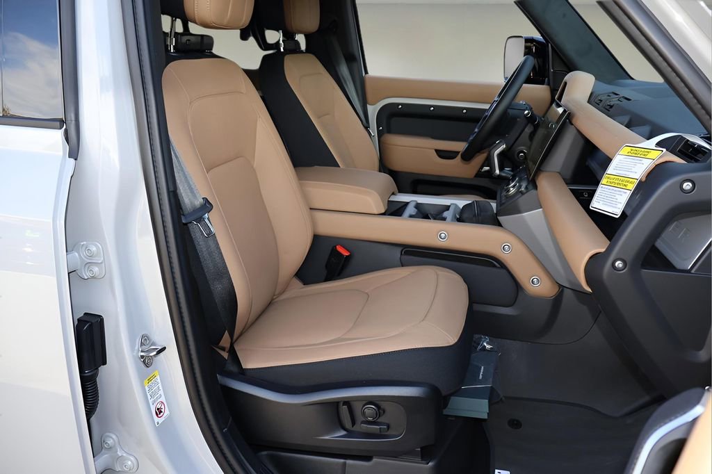 New 2026 Land Rover Defender 110 X AWD/4WD image 19