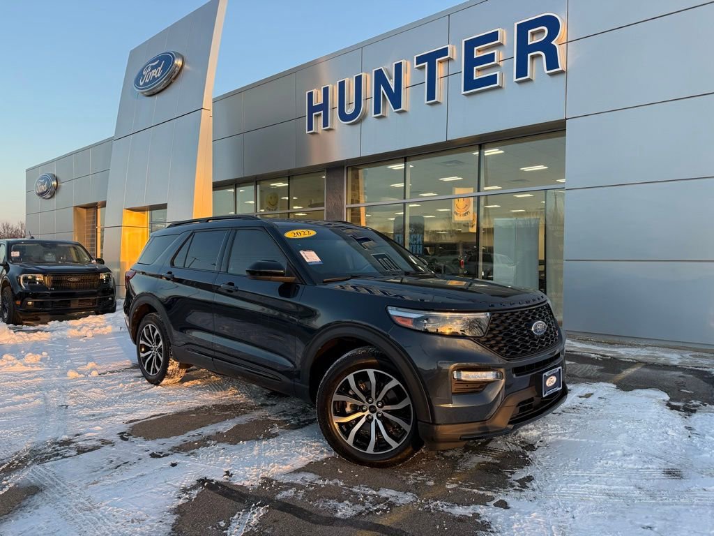 Used 2022 Ford Explorer ST image 1