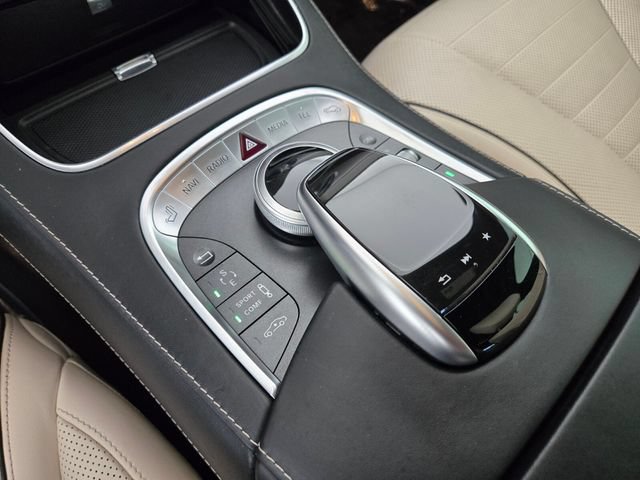 Used 2017 Mercedes-Benz S 550 Sedan image 23