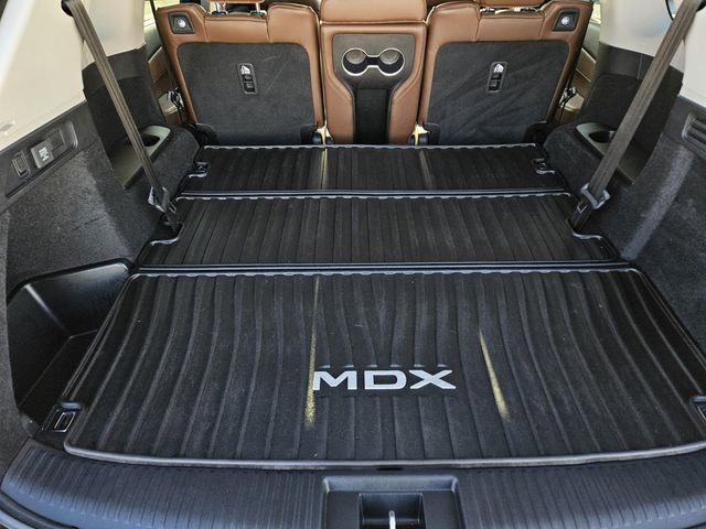 Certified 2023 Acura MDX FWD w/ Technology Package image 9