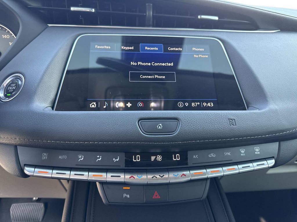 Used 2021 Cadillac XT4 Premium Luxury AWD/4WD image 23