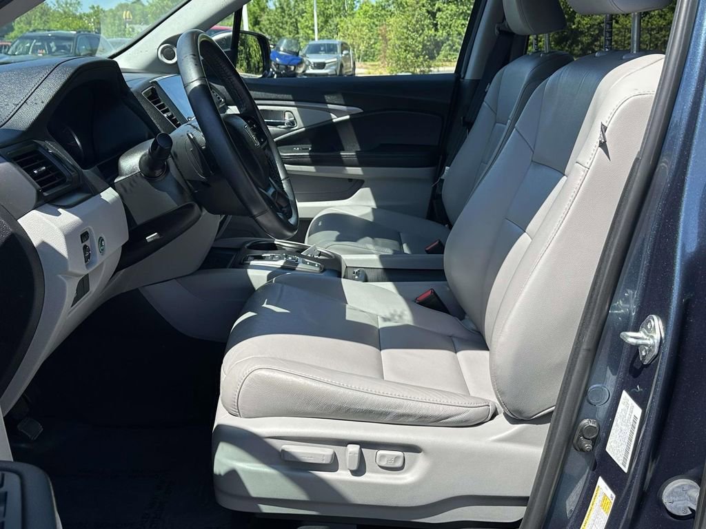 Certified 2022 Honda Pilot Special Edition image 4