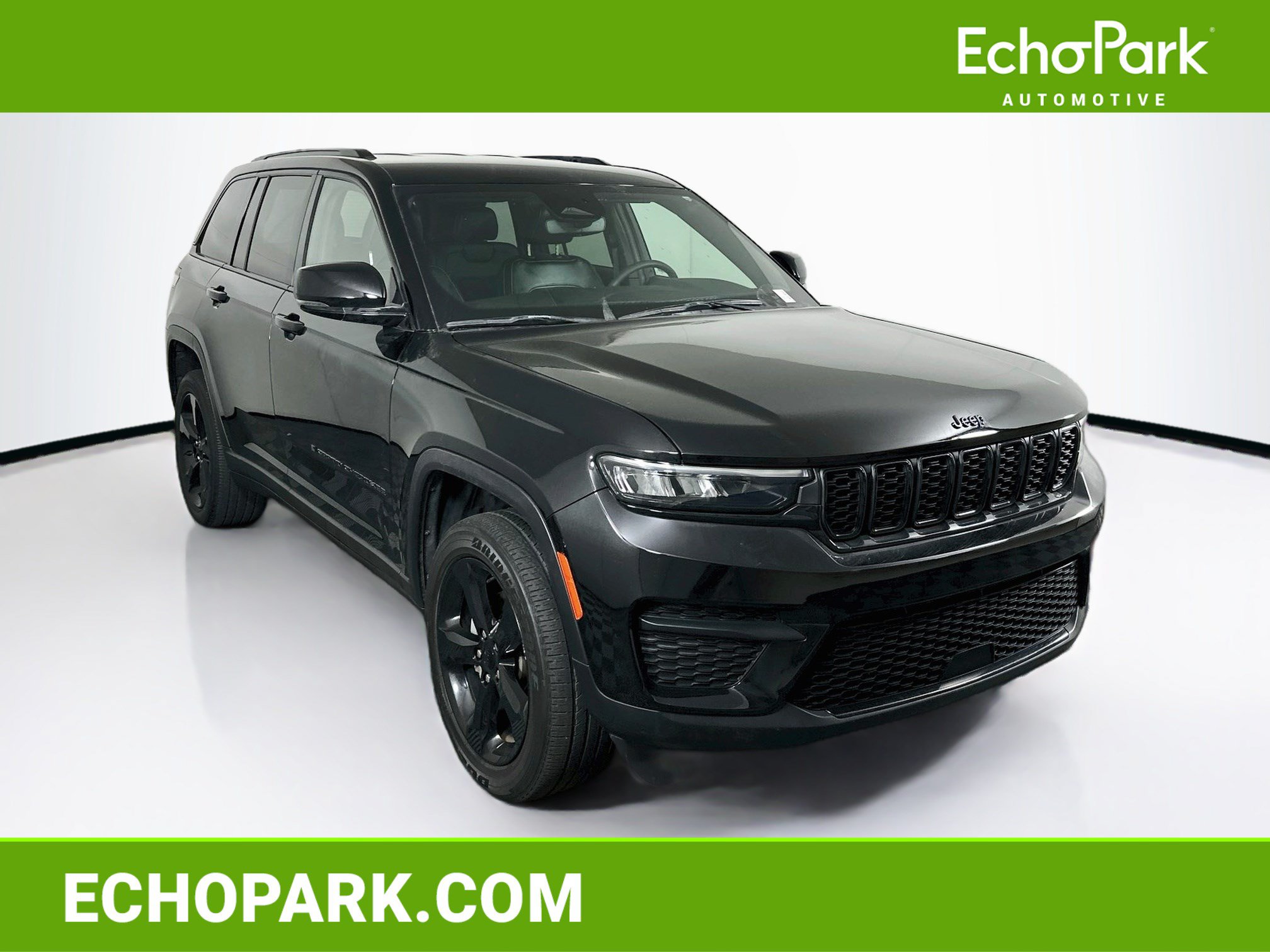 Used 2023 Jeep Grand Cherokee Altitude
