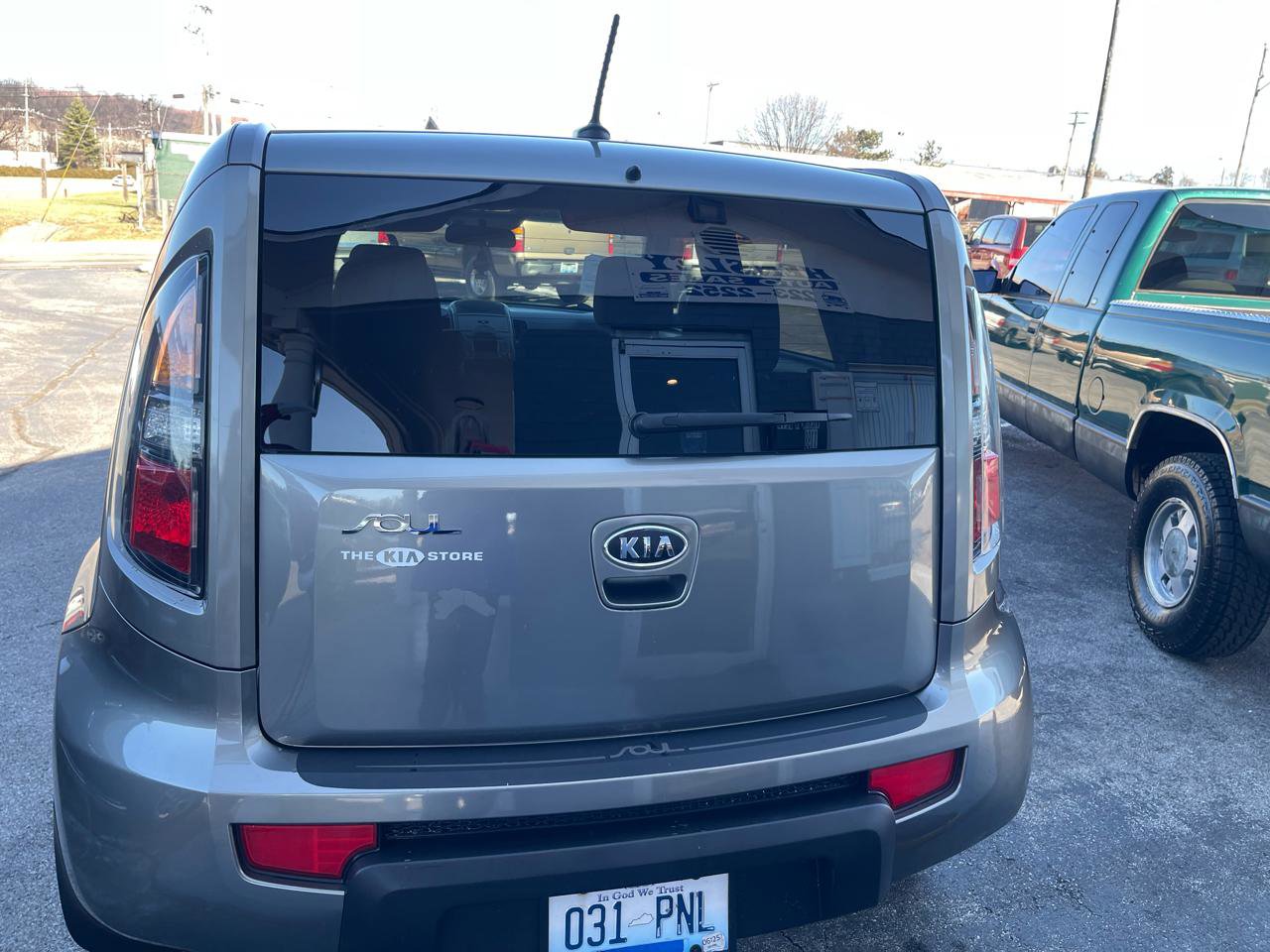 Used 2011 Kia Soul + w/ Audio Pkg FWD image 2
