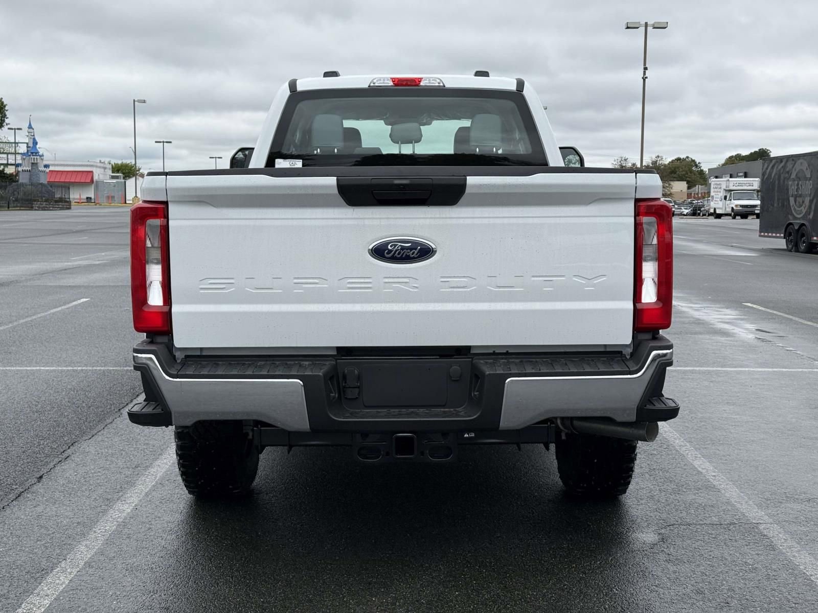 New 2026 Ford F250 XL image 3