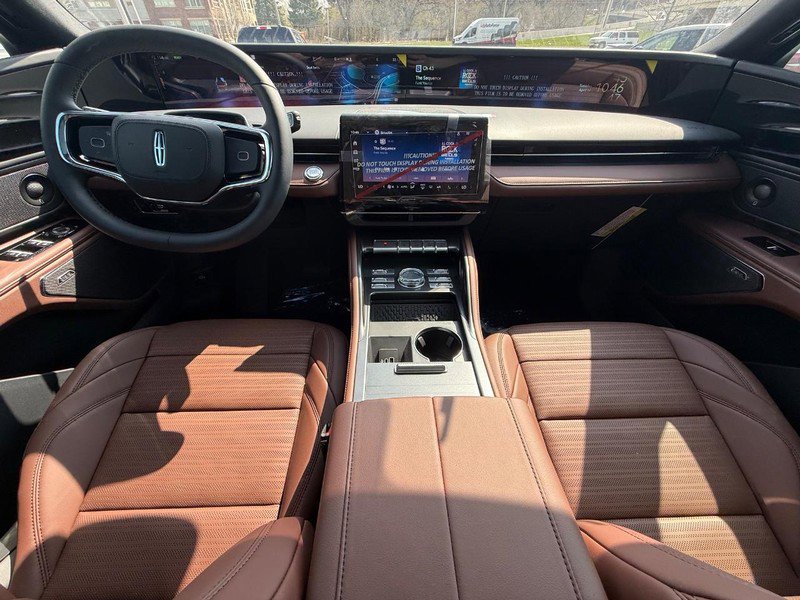 New 2026 Lincoln Nautilus Reserve w/ Jet Appearance Package AWD/4WD image 8