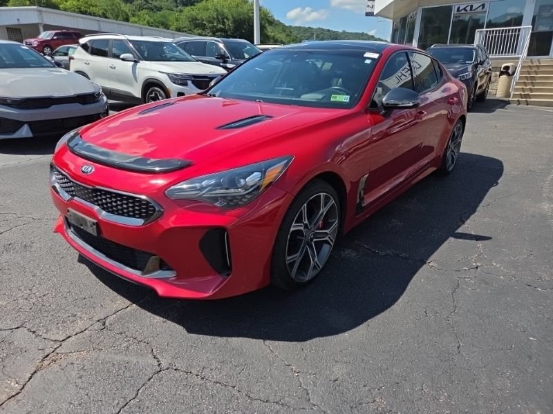Used 2018 Kia Stinger GT2 AWD/4WD image 3
