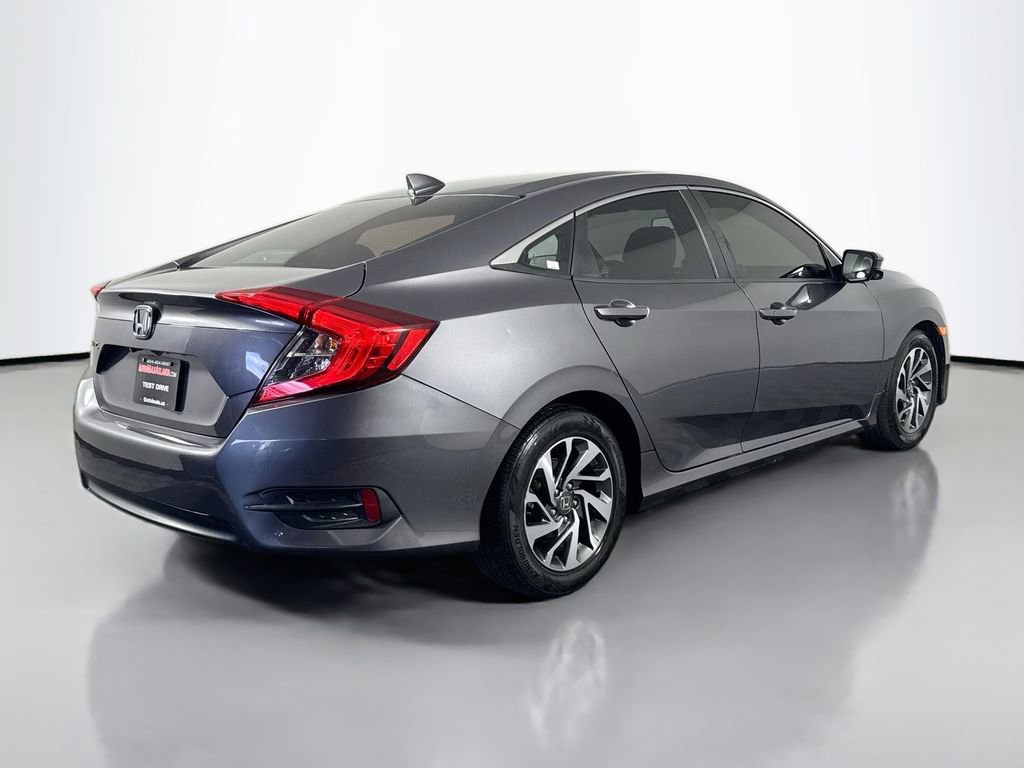 Used 2018 Honda Civic EX image 5
