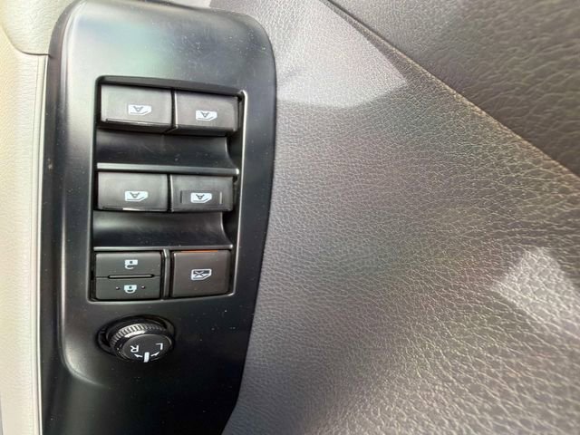 Used 2020 Toyota Camry LE FWD image 18