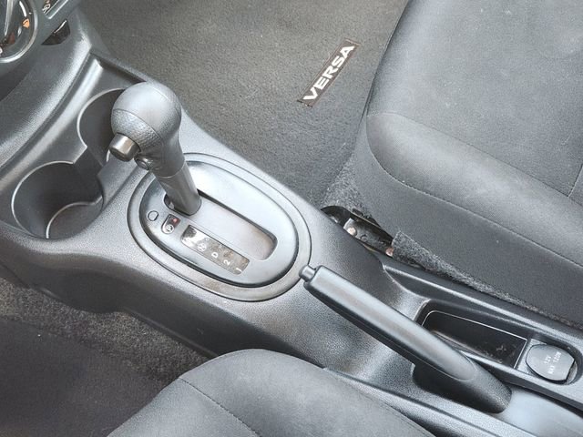 Used 2016 Nissan Versa S FWD image 19