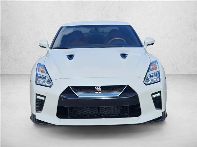 Used 2021 Nissan GT-R Premium AWD/4WD image 2