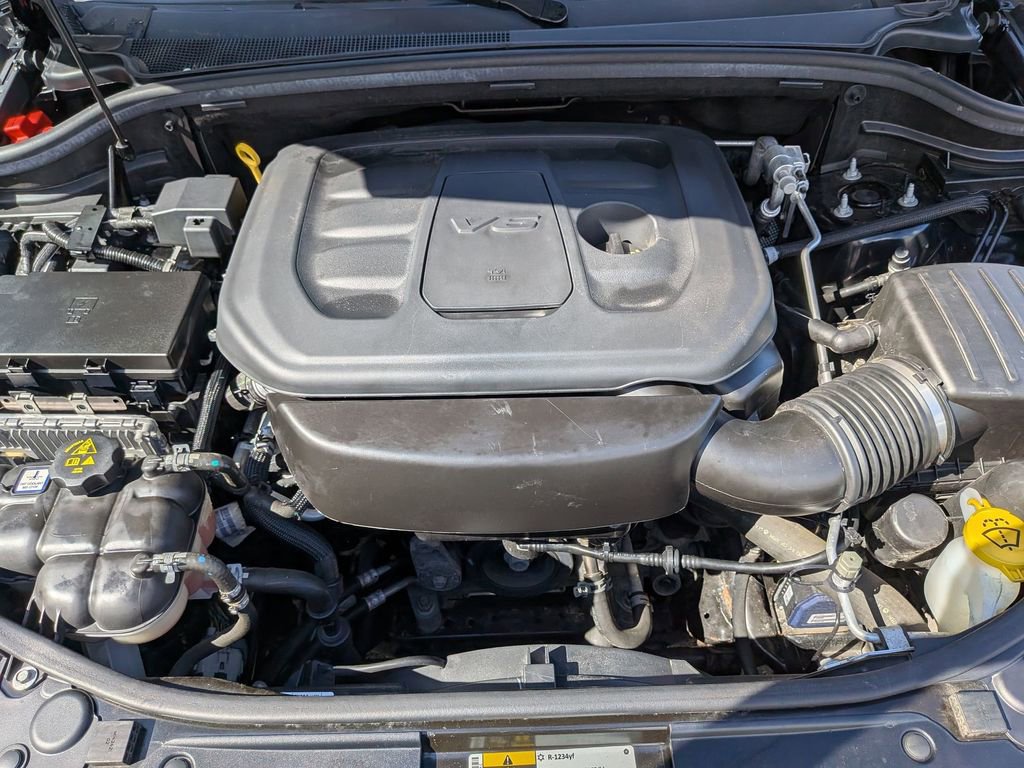 Certified 2020 Jeep Grand Cherokee Limited w/ Luxury Group II image 10