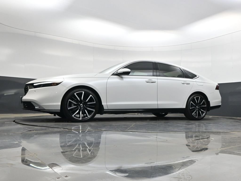 Used 2024 Honda Accord Touring image 30