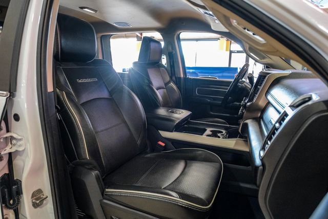 Used 2022 RAM 3500 Laramie image 32