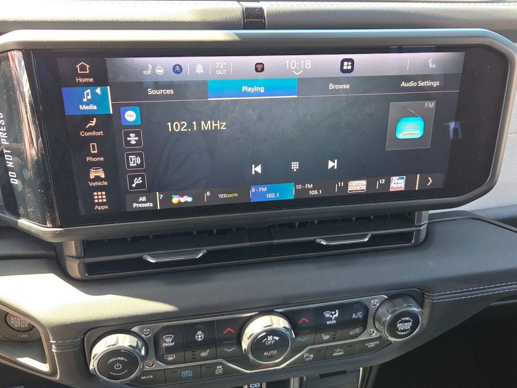 Used 2025 Jeep Wrangler Unlimited Sahara w/ Safety Group AWD/4WD image 20