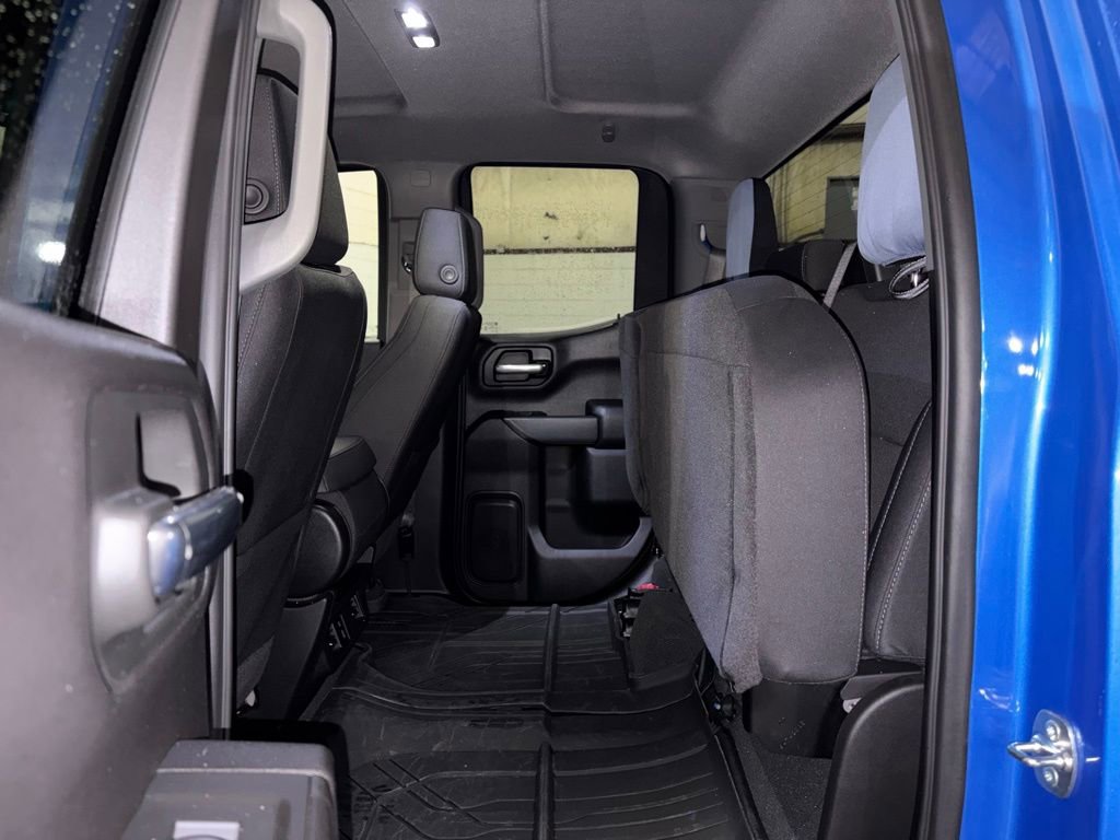 Used 2025 Chevrolet Silverado 1500 Custom w/ Turbomax Blackout Package image 22