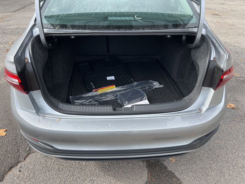 New 2026 Volkswagen Jetta SE image 10