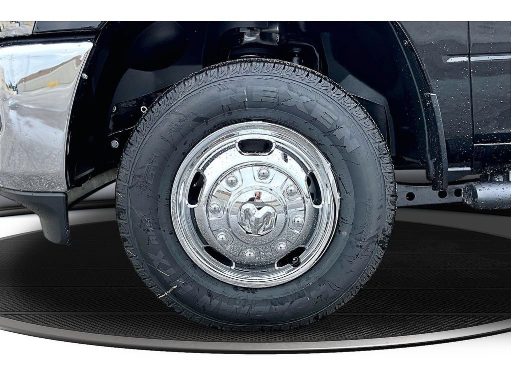 New 2026 RAM 3500 Tradesman AWD/4WD image 13