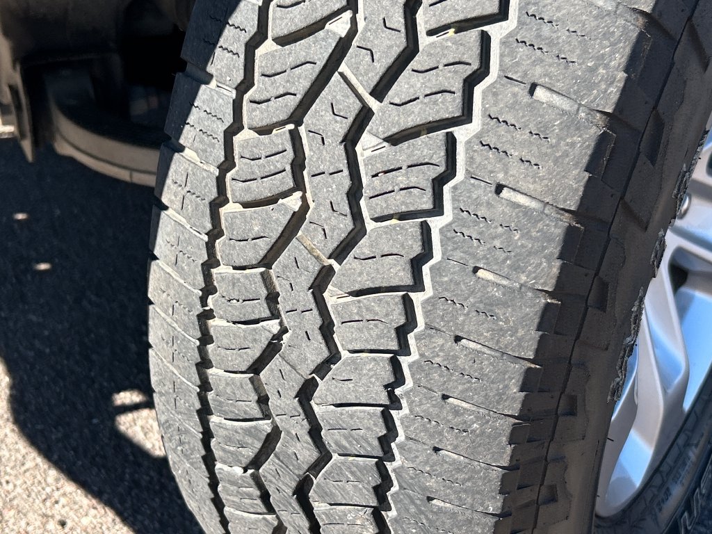 Used 2023 RAM 1500 Laramie AWD/4WD image 27