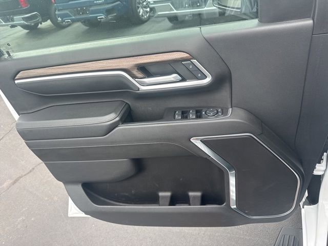 Used 2024 Chevrolet Silverado 3500 LT AWD/4WD image 14