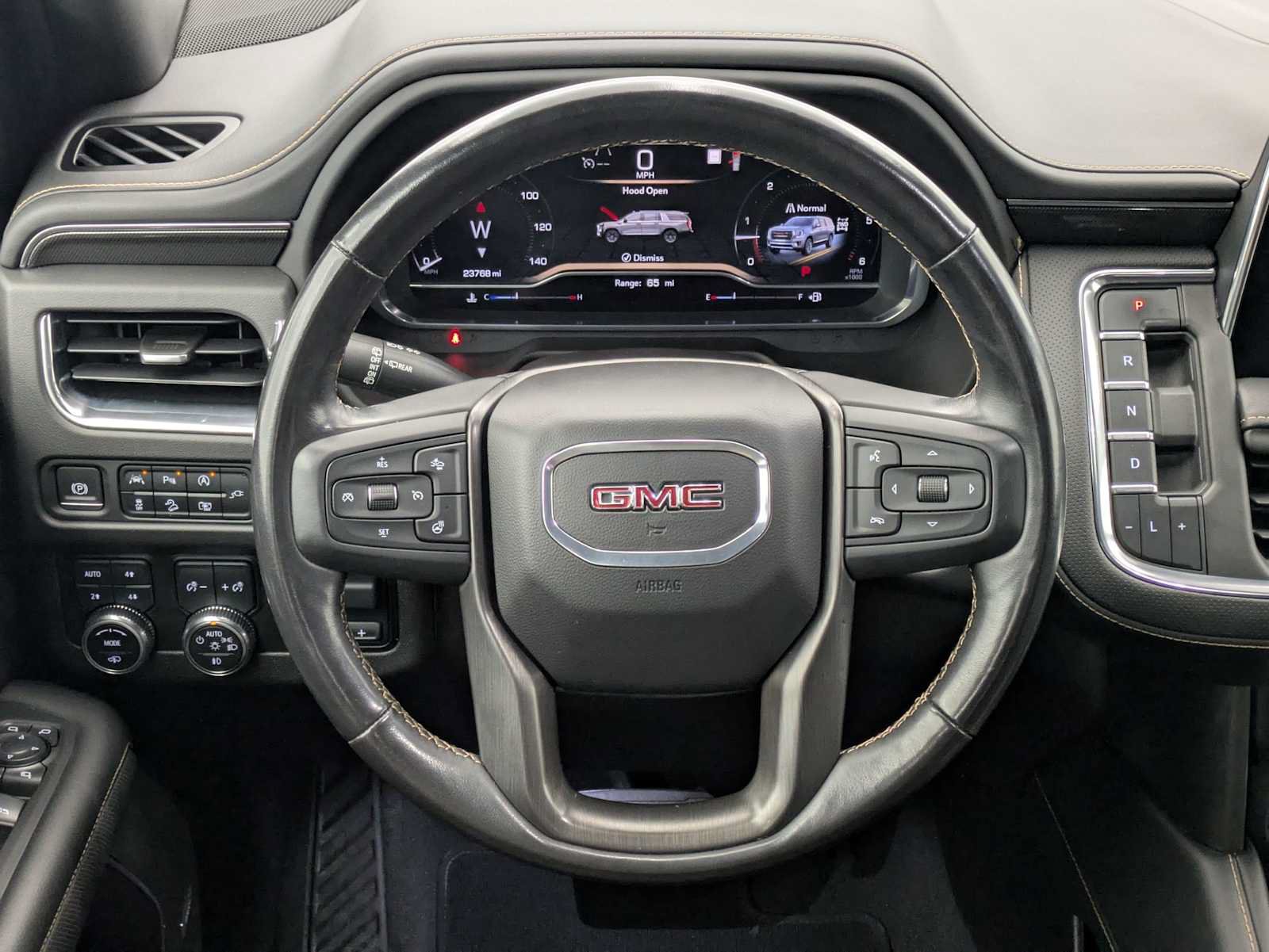 Used 2022 GMC Yukon AT4 AWD/4WD image 24