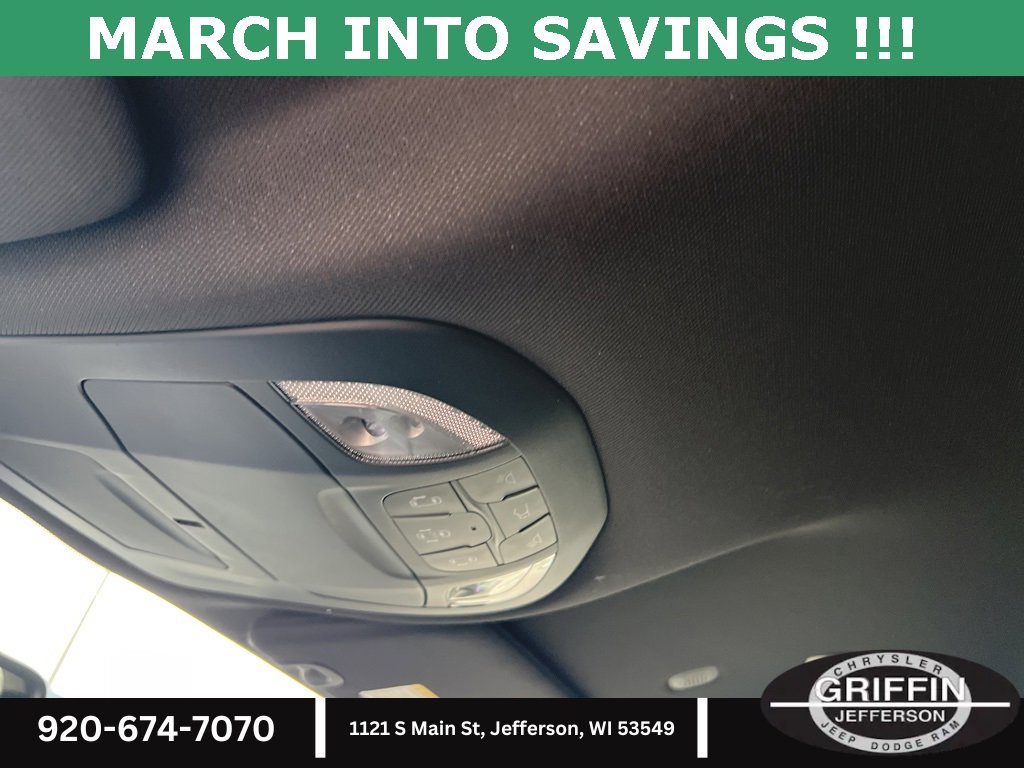 New 2026 Chrysler Pacifica Select image 26