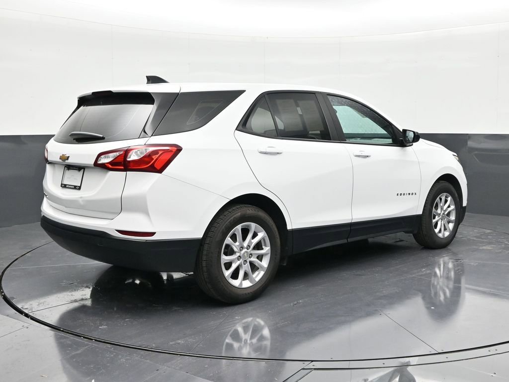 Used 2021 Chevrolet Equinox LS image 5