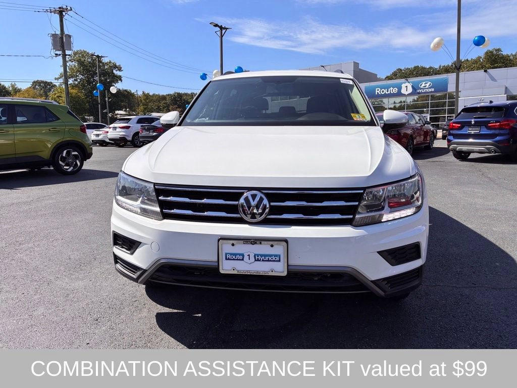 Used 2019 Volkswagen Tiguan SE AWD/4WD image 2