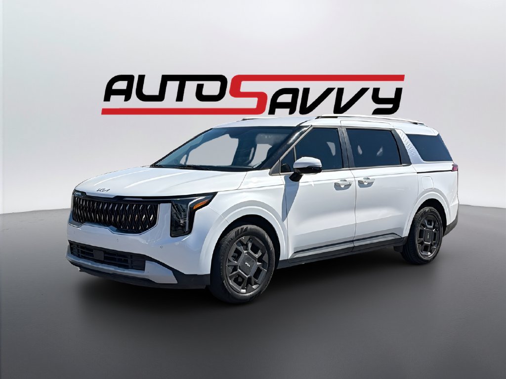 Used 2025 Kia Carnival EX FWD image 3