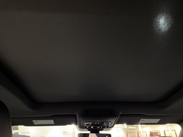New 2026 Volkswagen Tiguan SE R-Line AWD/4WD image 27