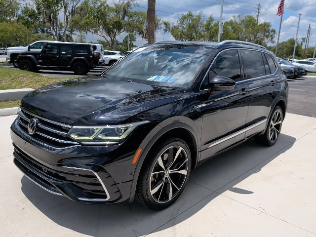 Used 2022 Volkswagen Tiguan SEL R-Line AWD/4WD image 8