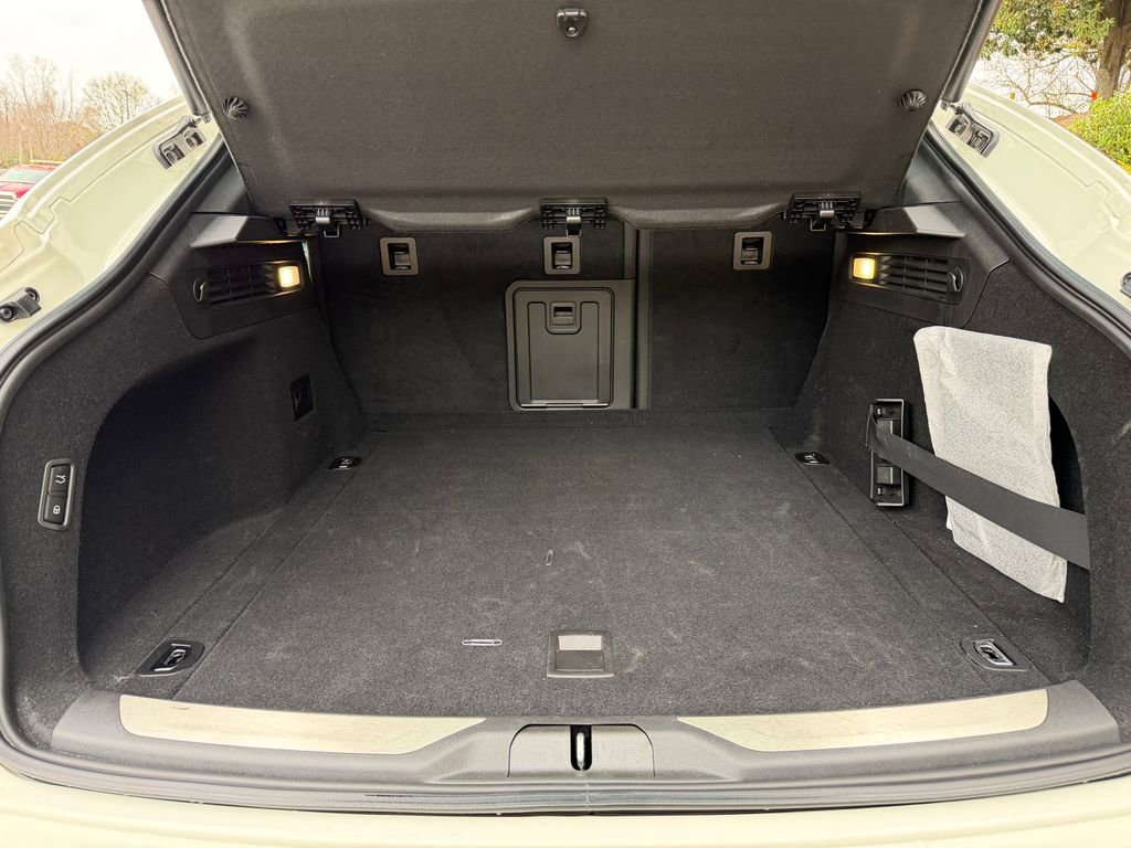 Certified 2024 Maserati Levante Modena Ultima image 32