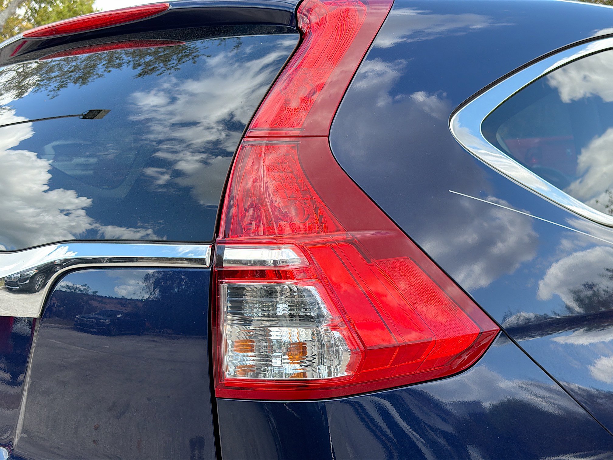 Used 2016 Honda CR-V EX image 10