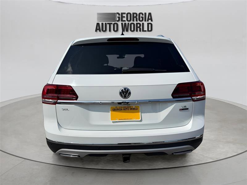 Used 2018 Volkswagen Atlas SEL Premium AWD/4WD image 12