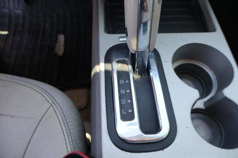 Used 2008 Ford Edge Limited FWD image 19
