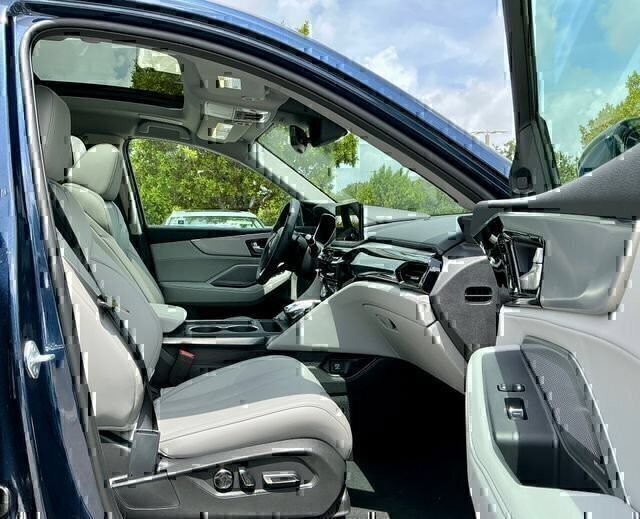 New 2026 Acura MDX w/ Technology Package FWD image 14