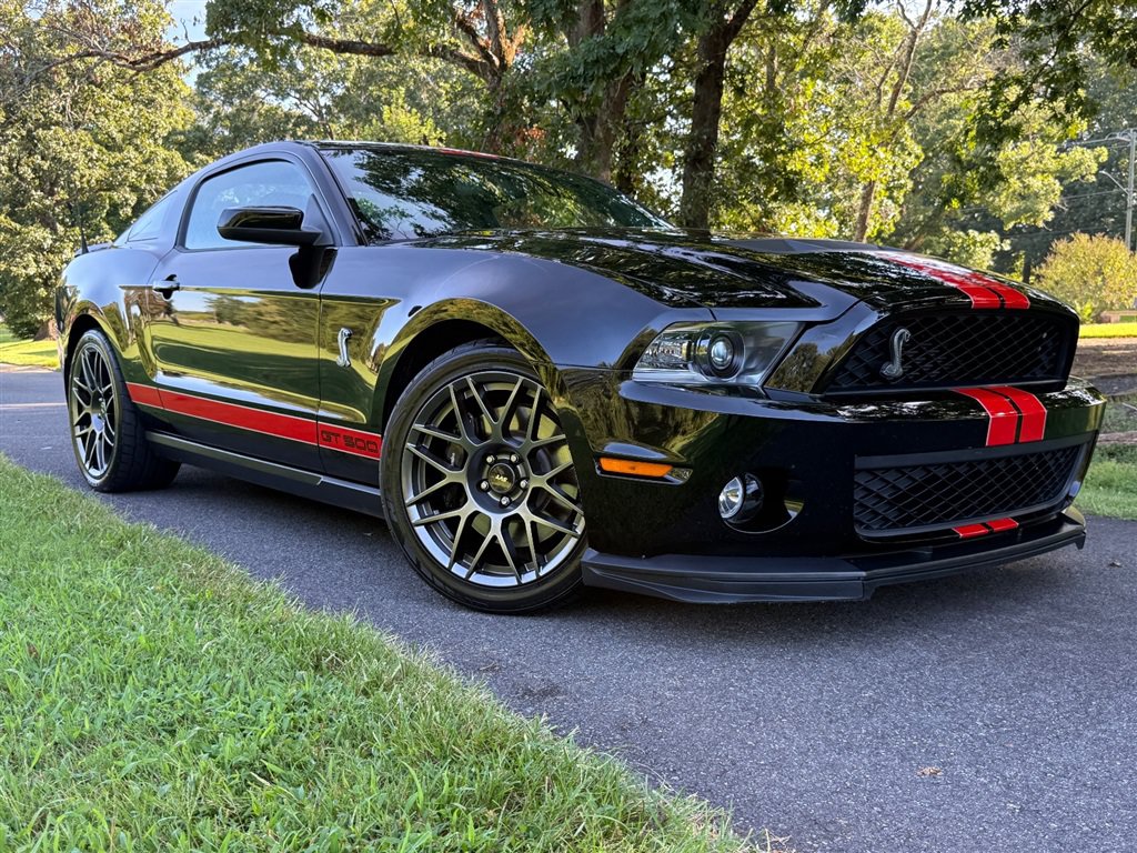 Used 2012 Ford Mustang Shelby GT500 w/ SVT Performance Pkg RWD image 26