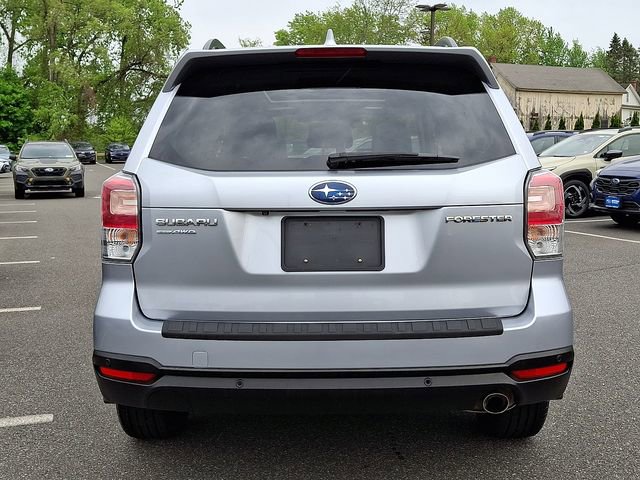 Used 2018 Subaru Forester 2.5i Limited AWD/4WD image 5