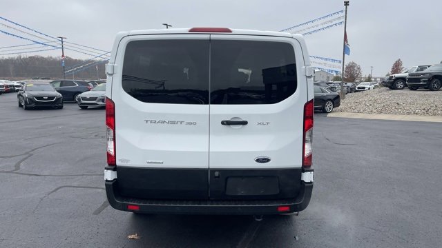 Used 2023 Ford Transit 350 XLT image 4