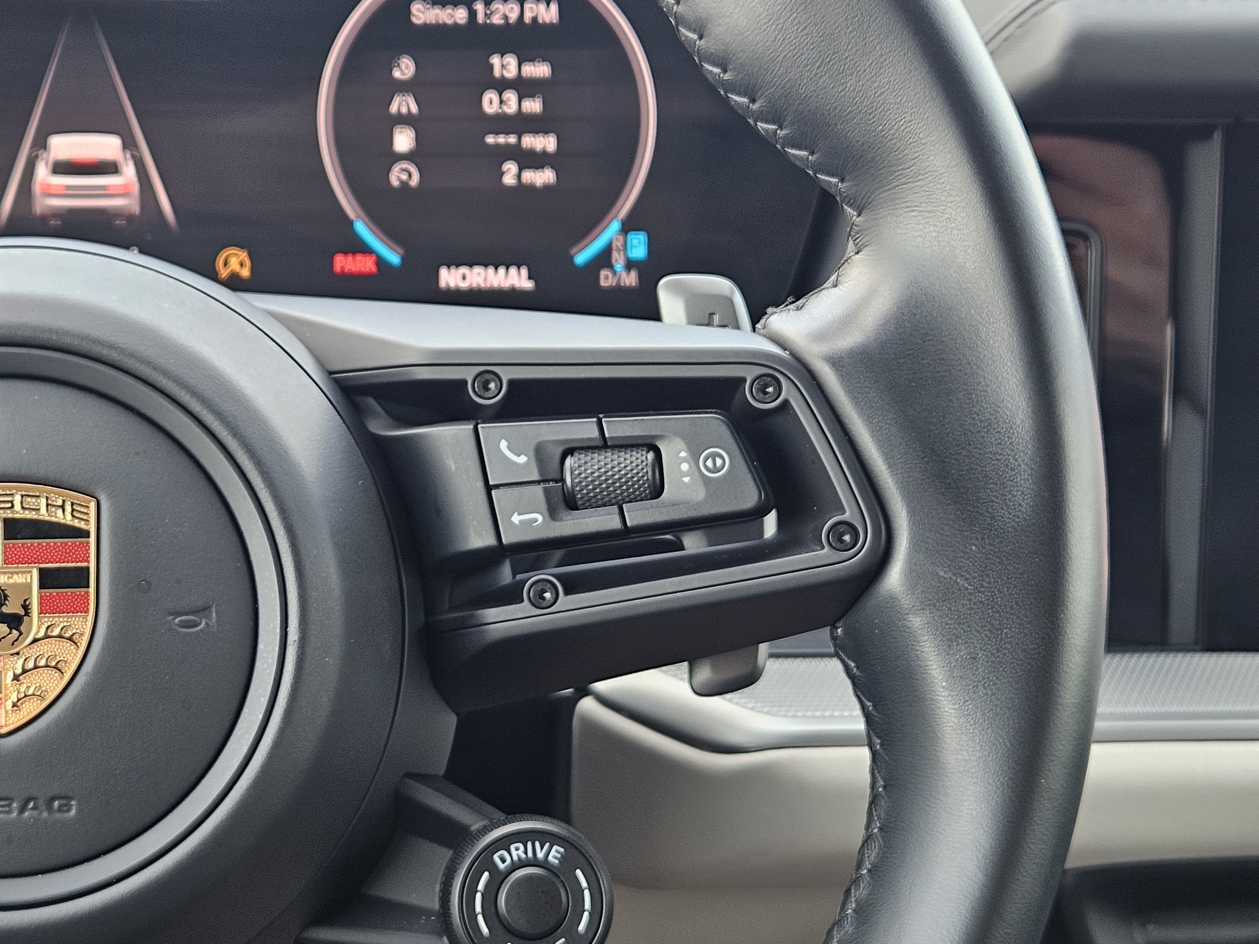 Certified 2024 Porsche Cayenne AWD/4WD image 27