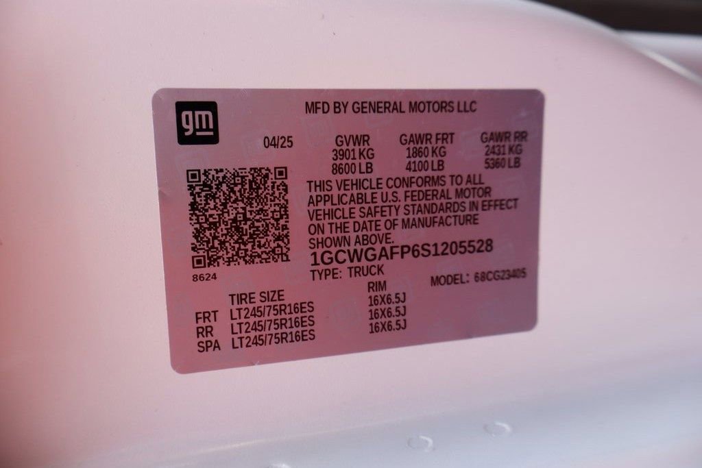 New 2025 Chevrolet Express 2500 w/ Driver Convenience Package image 31