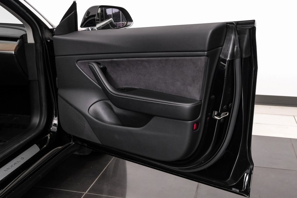 Used 2018 Tesla Model 3 Long Range image 47