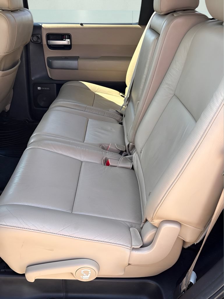 Used 2015 Toyota Sequoia Limited RWD image 15