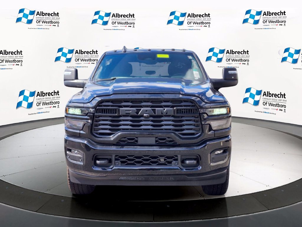 New 2026 RAM 2500 Big Horn AWD/4WD image 8