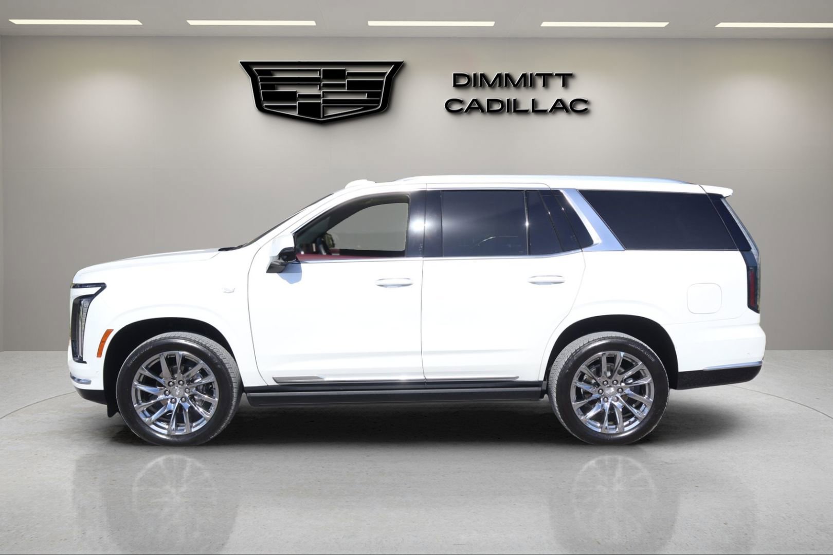 Certified 2025 Cadillac Escalade Premium Luxury w/ Touring Package RWD image 2