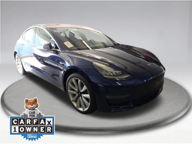 Used 2019 Tesla Model 3 Mid Range RWD image 2